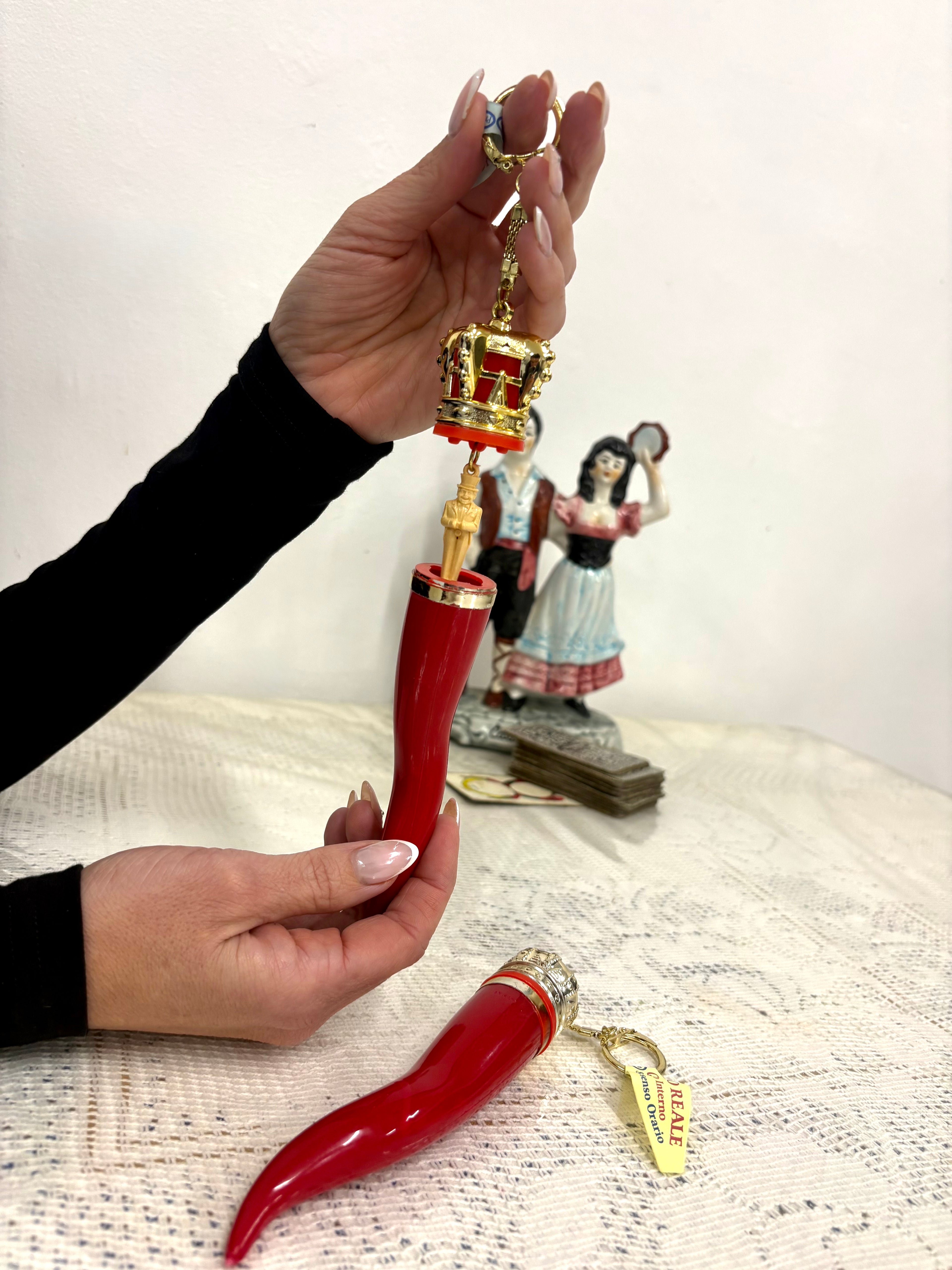Large crown Corni